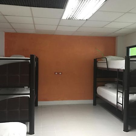 Hostel Mundo Maya Cancún Extérieur photo