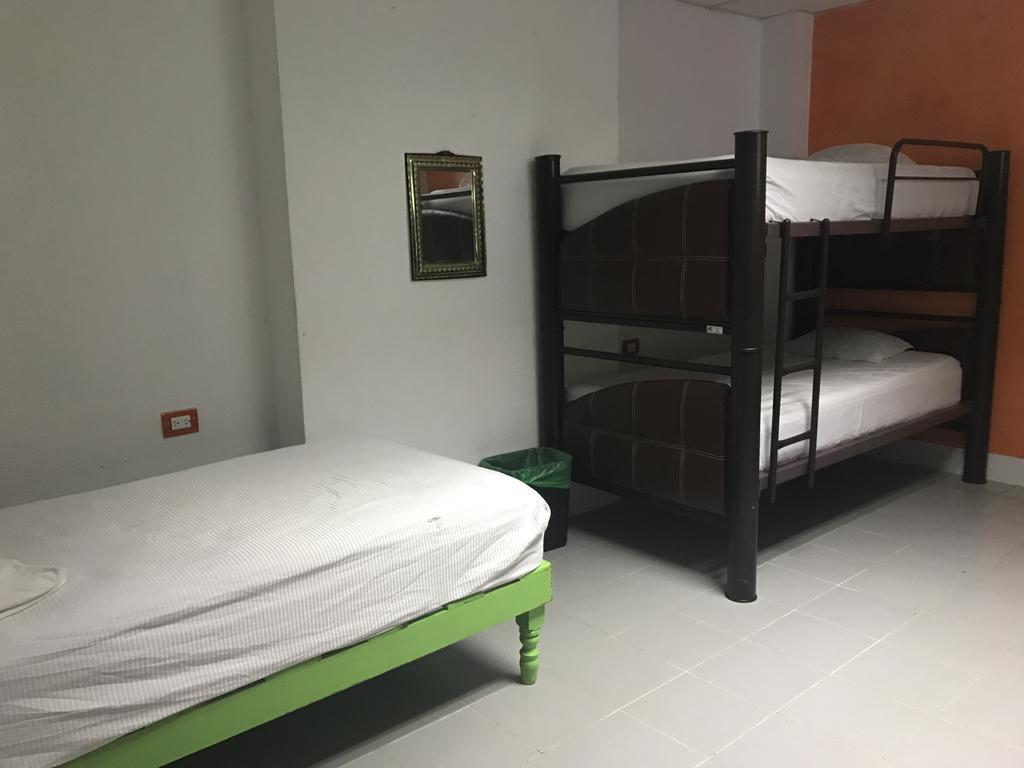 Hostel Mundo Maya Cancún Extérieur photo
